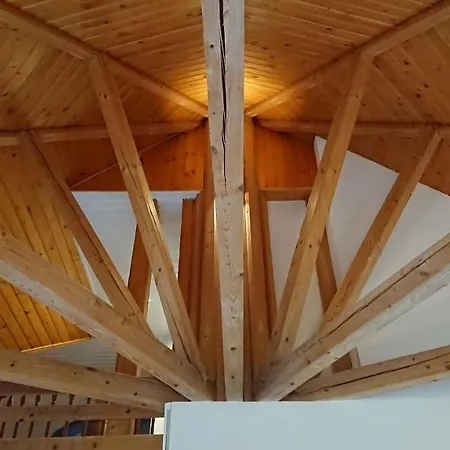 Horska Izerina Dağ evi